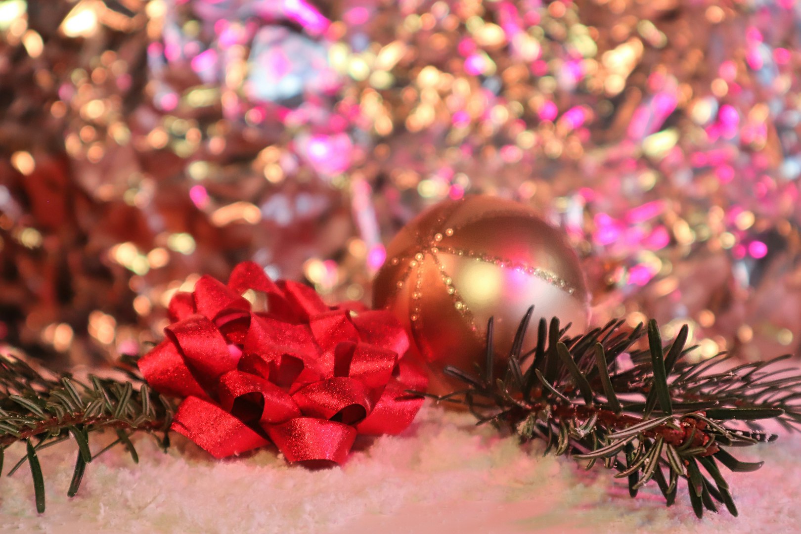 Vi har torr is produkter för ditt för Kolsyreis eller dry ice till resturanger, blästring eller medicinska ändamål.